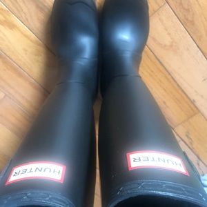 Hunter Tall Matte Black Rain Boots